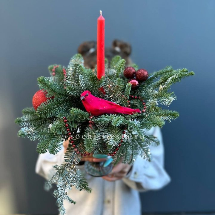 Новогодняя композиция в бокале в Ангарске