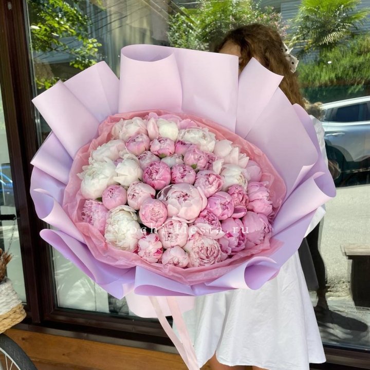 51 розовый пион в Ангарске