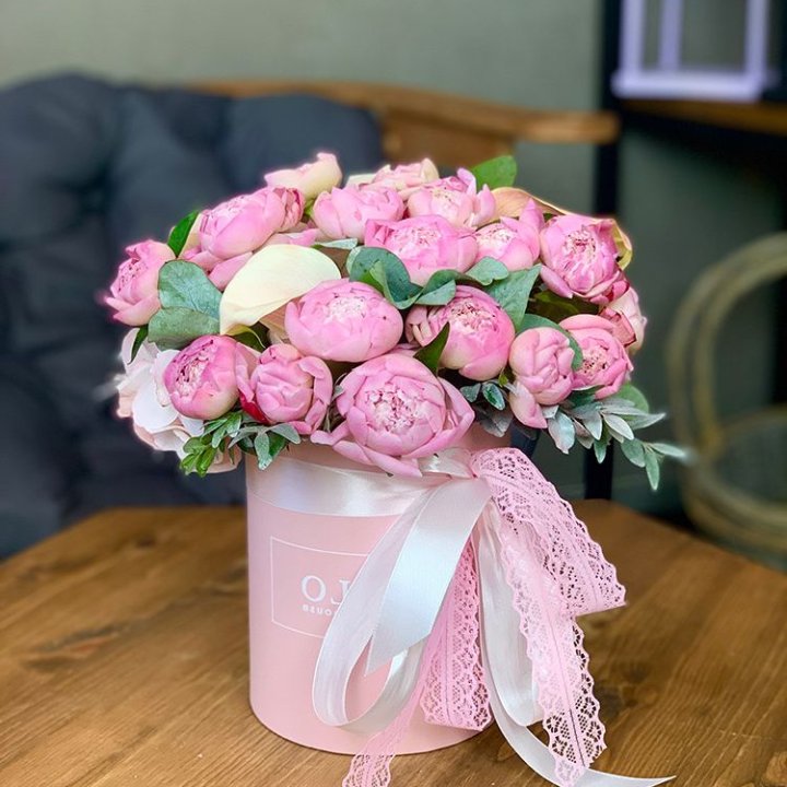 Композиция с пионами №1 в Ангарске