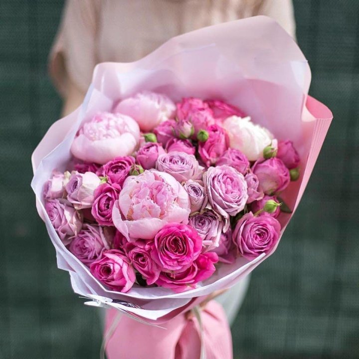 Букет с пионами "Леси" в Ангарске