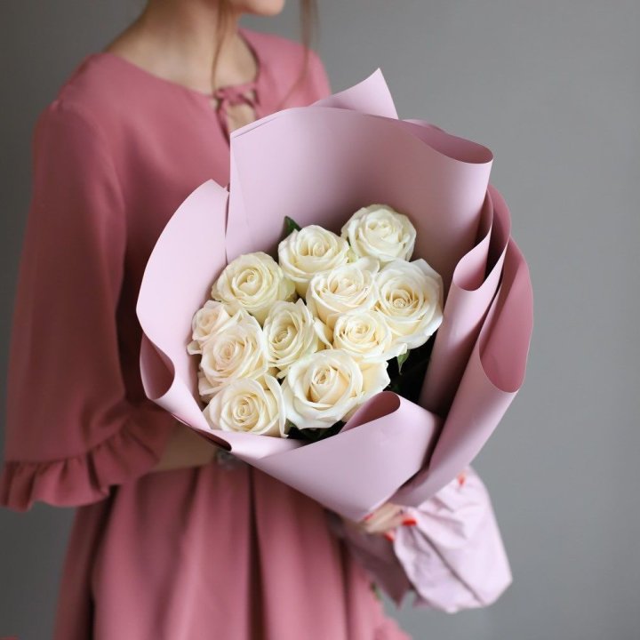 11 белых роз в Ангарске