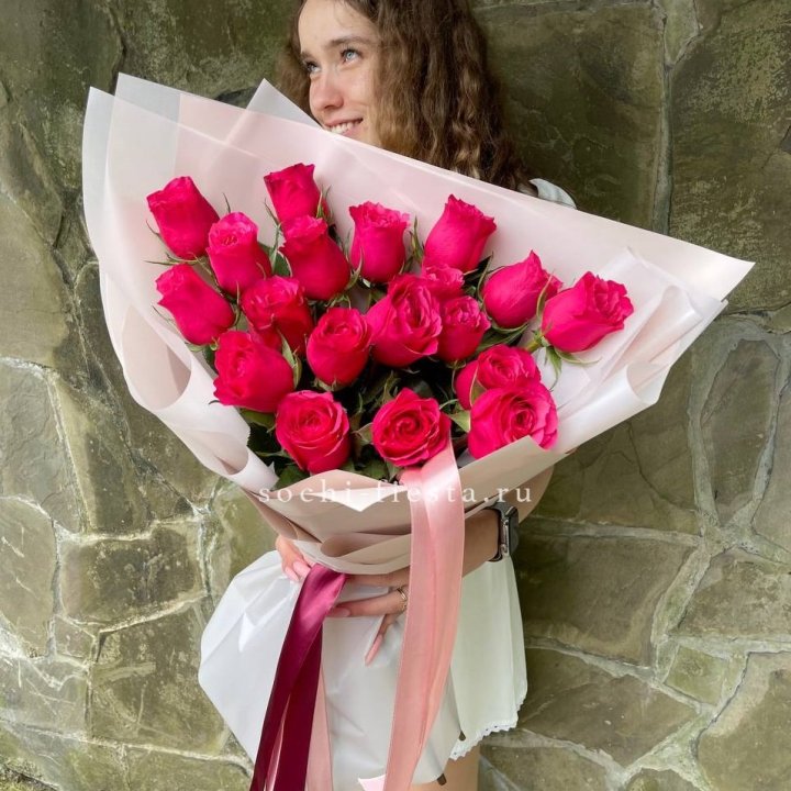19 алых роз в Ангарске