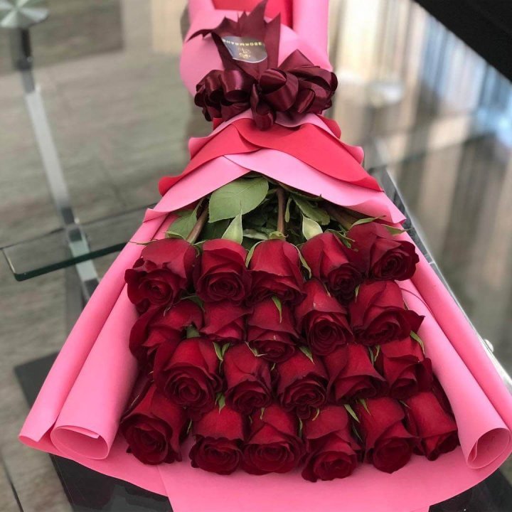 21 красная роза "Элеганс" в Ангарске