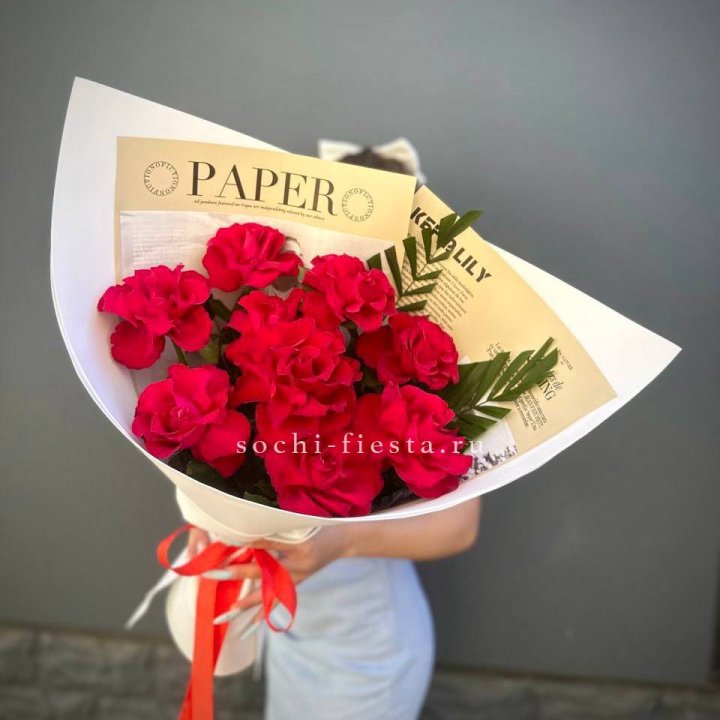 9 Красных французских роз Чико в Ангарске