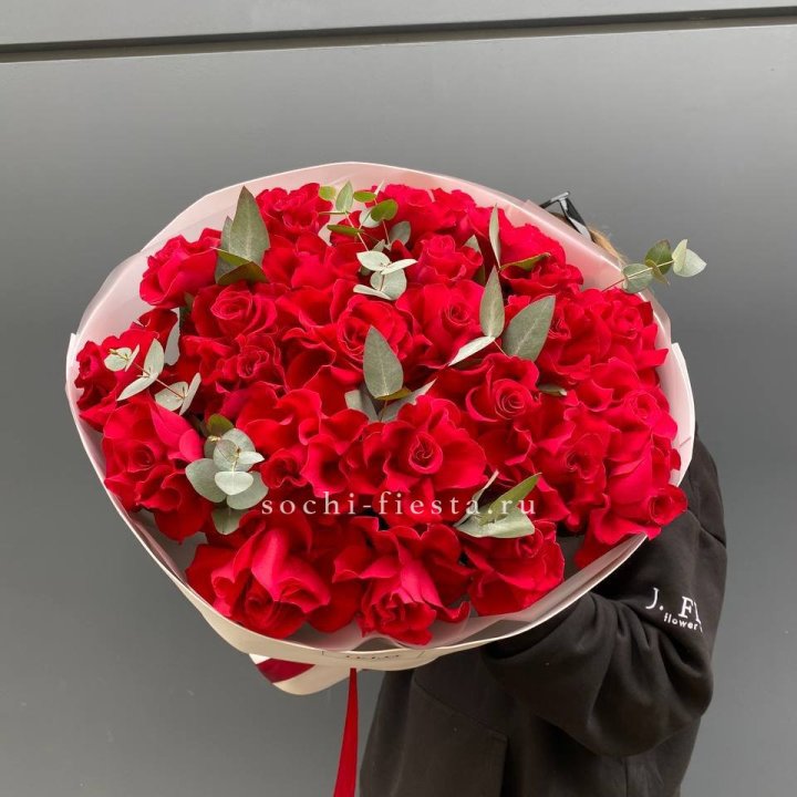 23 Красных французских роз в Ангарске