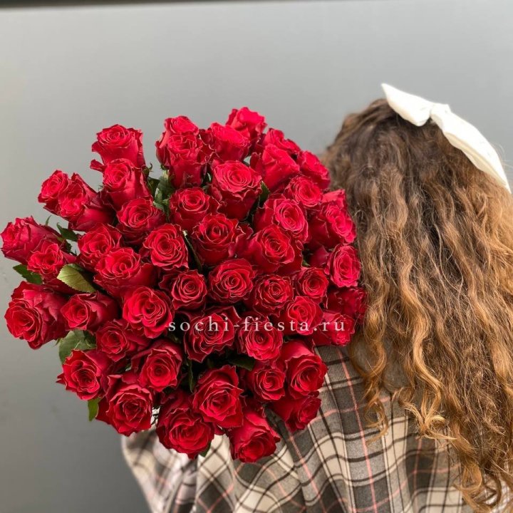 51 красная роза в Ангарске