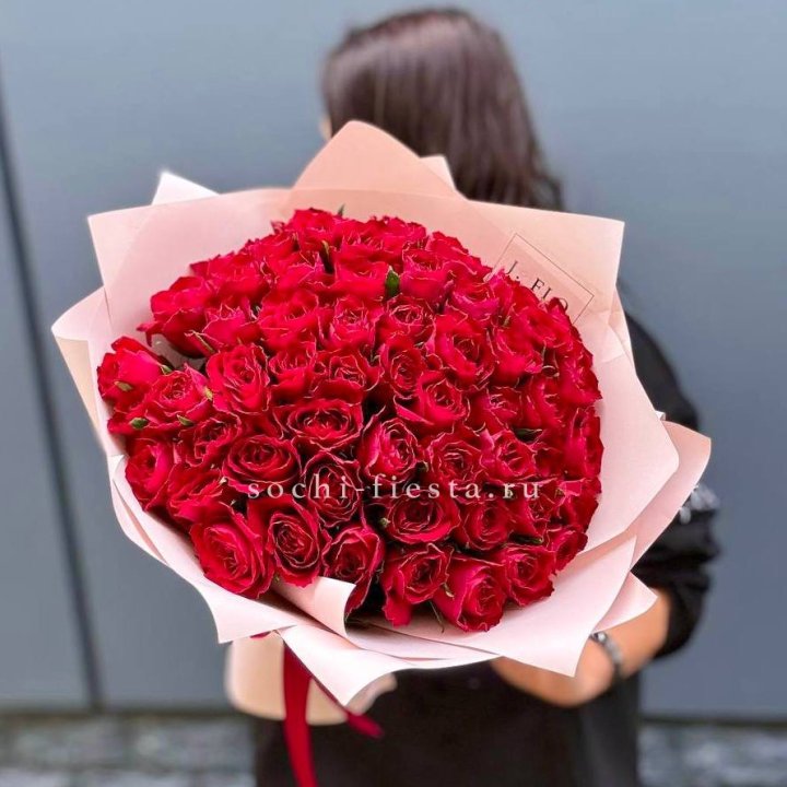 55 кенийских роз в Ангарске