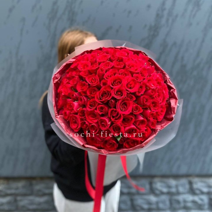 101  красная кенийская роза  в Ангарске