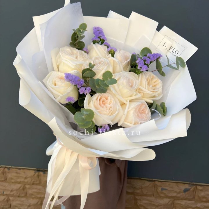 Букет из роз Вайт охара в Ангарске