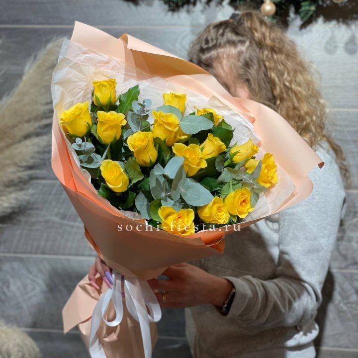 15 желтых роз в Ангарске