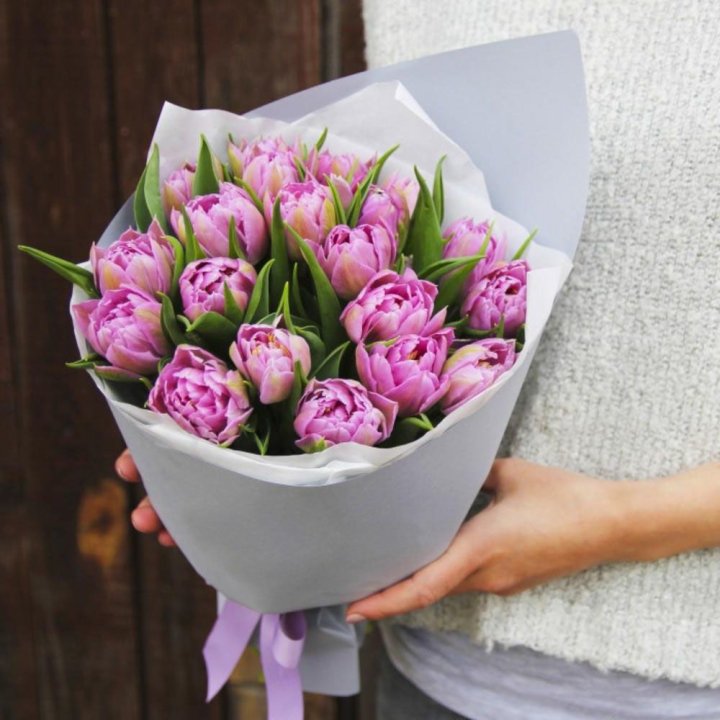 Букет пионовидных тюльпанов в Ангарске