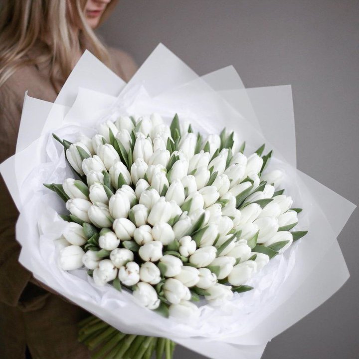 101 белый тюльпан в Ангарске