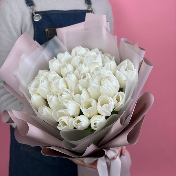 Букет белых тюльпанов "Пур-пур" в Ангарске