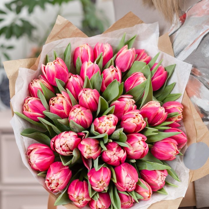 Букет пионовидных тюльпанов в Ангарске