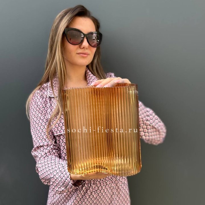 Стеклянная ваза №7 в Ангарске